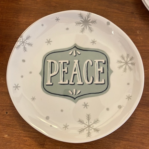 Holiday Set for 4 - Picture 8 of 10